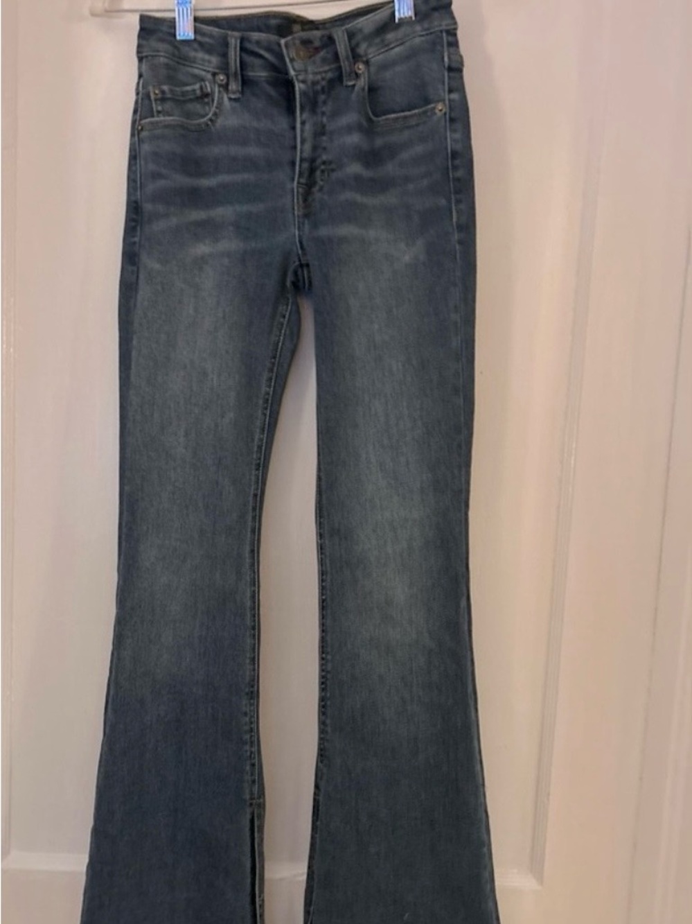 Frye Women's Medium Blue side split hem jeans